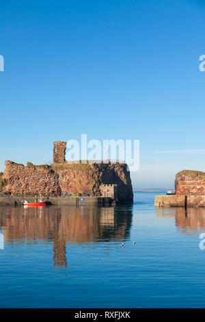 Ein ruhiger Tag in Dunbar Harbor East Lothian, Schottland Stockfoto