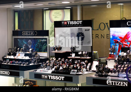 Armbanduhr Anzeige in juweliere Fenster Stockfoto