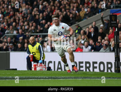 Twickenham, London, UK. 9 Mär, 2019. Guinness sechs Nationen Rugby, England und Italien; Tom Curry aus England Credit: Aktion plus Sport/Alamy leben Nachrichten Stockfoto