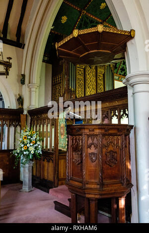 St. Nicholas Kirche, Kirche Zeile, Chislehurst, Kent Stockfoto