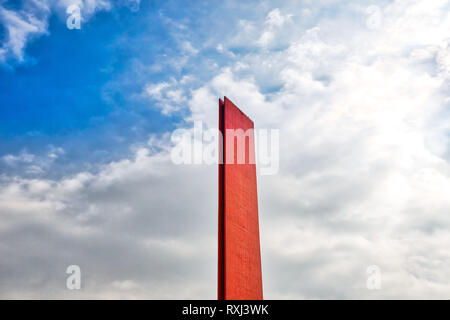 Monterrey, Mexiko, 11. Dezember 2018: Monterrey, Macroplaza, Landmark Tower Handelskammer Monument (Faro del Comercio) im historischen Stadtzentrum Stockfoto