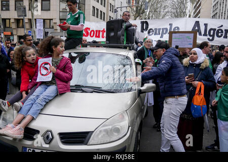 Algerische diaspora Proteste Abdelaziz Bouteflika 5 Kandidatur für den Posten, Lyon, Frankreich Stockfoto