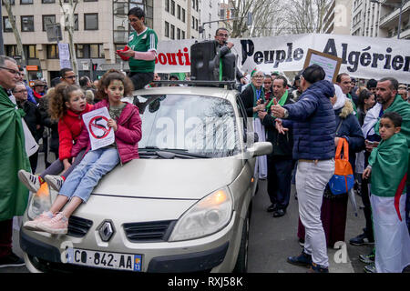 Algerische diaspora Proteste Abdelaziz Bouteflika 5 Kandidatur für den Posten, Lyon, Frankreich Stockfoto
