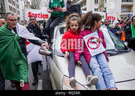 Algerische diaspora Proteste Abdelaziz Bouteflika 5 Kandidatur für den Posten, Lyon, Frankreich Stockfoto