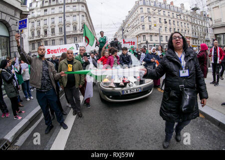 Algerische diaspora Proteste Abdelaziz Bouteflika 5 Kandidatur für den Posten, Lyon, Frankreich Stockfoto