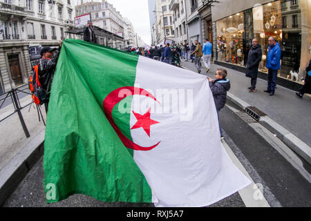 Algerische diaspora Proteste Abdelaziz Bouteflika 5 Kandidatur für den Posten, Lyon, Frankreich Stockfoto
