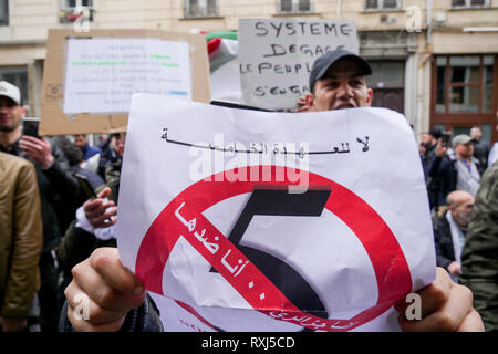 Algerische diaspora Proteste Abdelaziz Bouteflika 5 Kandidatur für den Posten, Lyon, Frankreich Stockfoto
