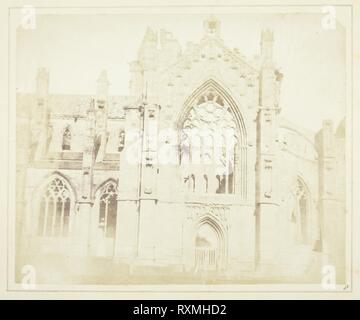 Melrose Abbey. William Henry Fox Talbot; Englisch, 1800-1877. Datum: 1844. Abmessungen: 17,1 × 21 cm (Bild/Papier); 24,1 × 30,5 cm (Seite/mount). Gesalzene Papier drucken, Platte VIII von un-Bilder des Albums in Schottland" (1845). Herkunft: England. Museum: Das Chicago Art Institute. Stockfoto