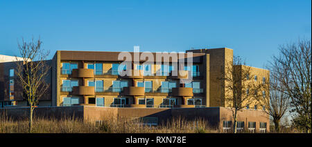 Moderne belgische Apartmentanlage, Wohnen in einer großen Stadt von Belgien, flämische Architektur Stockfoto