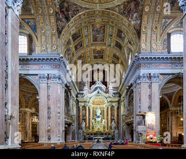 Gesù Nuovo (Jesus) ist der Name einer barocken Kirche in Neapel, Kampanien, Italien. Es ist nur außerhalb der westlichen Grenze des historischen cen entfernt Stockfoto