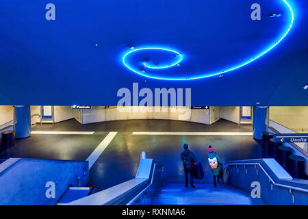 Neapel Kampanien Italien. Kunstwerk an der U-Bahn Station Stockfoto