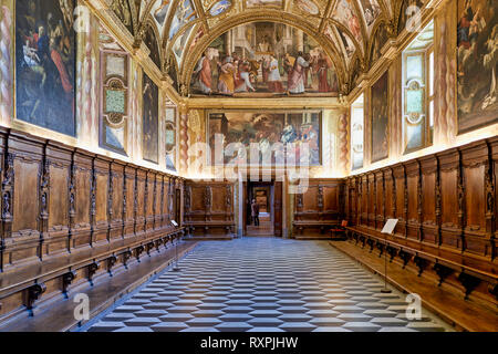 Neapel Kampanien Italien. Die Certosa di San Martino (Kartause von St. Martin) ist eine ehemalige Klosteranlage, die heute ein Museum ist, in Neapel, Italien. Stockfoto