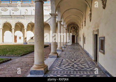 Neapel Kampanien Italien. Die Certosa di San Martino (Kartause von St. Martin) ist eine ehemalige Klosteranlage, die heute ein Museum ist, in Neapel, Italien. Stockfoto