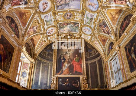 Neapel Kampanien Italien. Die Certosa di San Martino (Kartause von St. Martin) ist eine ehemalige Klosteranlage, die heute ein Museum ist, in Neapel, Italien. Stockfoto