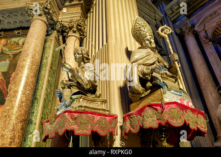Neapel Kampanien Italien. Neapel Kathedrale (Duomo di Napoli, Kathedrale Santa Maria Assunta oder Kathedrale San Gennaro) ist eine römisch-katholische Cathedra Stockfoto