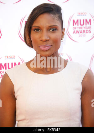 Mar 01, 2015 - London, England, UK-Tesco Mama des Jahres Awards 2015 - Roter Teppich Ankünfte, Savoy Hotel Foto zeigt: Denise Lewis Stockfoto