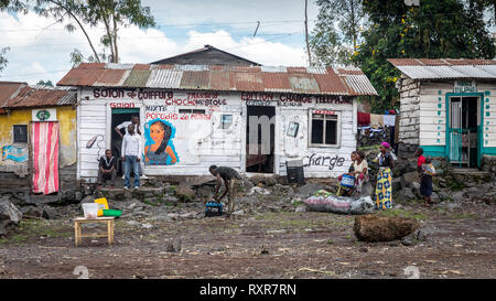 Slum Häuser in Goma, Demokratische Republik Kongo Stockfoto