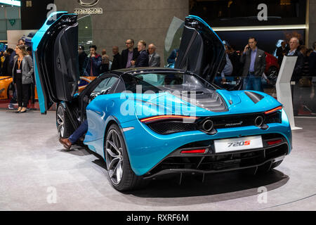 Genf, Schweiz - 6. MÄRZ 2019: McLaren 720S Sport Auto auf dem 89. Internationalen Automobilsalon in Genf präsentiert. Stockfoto