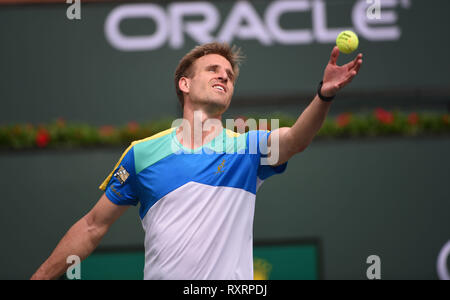 Indian Wells, Kalifornien, USA. 10. März, 2019: Peter Gojowczyk in Aktion gegen Roger Federer während der BNP Paribas Open in Indian Wells Tennis Garden im kalifornischen Indian Wells John Green/CSM Credit: Cal Sport Media/Alamy leben Nachrichten Stockfoto