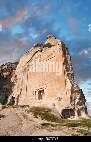 Die PHRYGISCHE rock Denkmal bekannt als Yazilikaya, (Rock) geschrieben. 8., 9. und 6. Jahrhundert v. Chr.. Midas Stadt, Yazilikaya, Eskisehir, Türkei. Dies ist Stockfoto