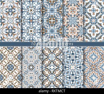 10 nahtlose Muster im orientalischen Stil. Östlichen Verzierungen für Design Stoff, Geschenkpapier oder Scrapbooking. Vector Illustration in Blau und Braun co Stock Vektor