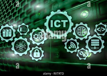 ICT. Informations- und Kommunikationstechnologie auf modernen Serverraum Hintergrund. Virtuellen Bildschirm. Stockfoto