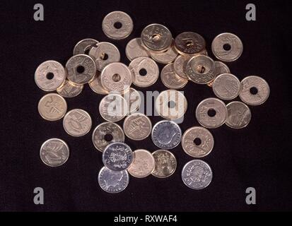 MONEDAS DE CINCO DIEZ Y VEINTICINCO PTA. Stockfoto