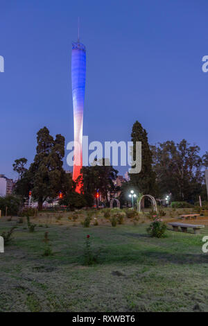 Faro del Bicentenario (Bicentennial Leuchtturm) - Córdoba, Argentinien Stockfoto