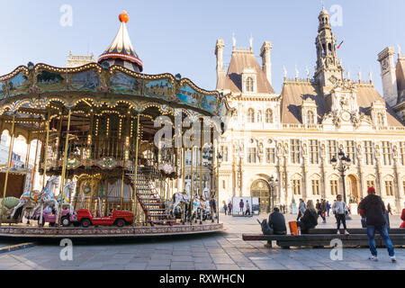 Das Karussell im Hôtel de Ville in Paris, Frankreich. Stockfoto