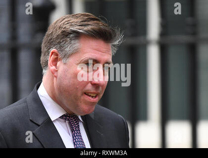 Sir Graham Brady, Vorsitzender des Ausschusses 1922 von Tory Hinterbänkler Blätter 10 Downing Street, London. Stockfoto