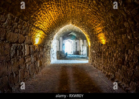 Byblos Kreuzfahrer Zitadelle Hauptgang Tunnel anzeigen Stockfoto