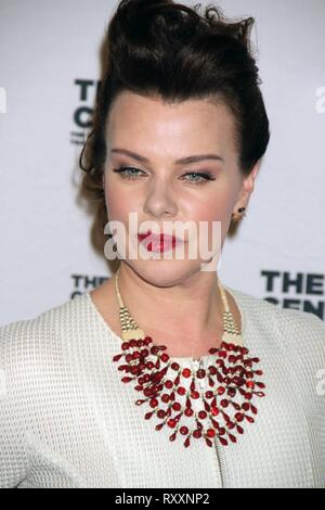 DEBI MAZAR 2012 Foto von John Barrett/PHOTOlink Stockfoto