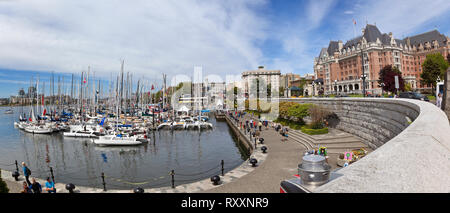 Panorama der Causeway Marina und das Fairmont Empress Hotel, Victoria, British Columbia, Kanada Stockfoto