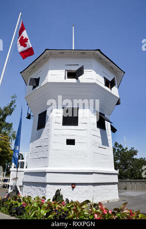 Nanaimo Bastion ist eine historische Festung und Wahrzeichen, der derzeit als Tourist Information dient. Nanaimo, Vancouver Island, British Columbia, Kanada Stockfoto