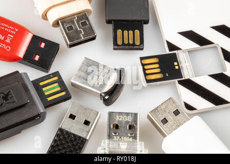 USB Memory Sticks, verschiedene Arten, Größen, Designs, Werbematerial, Stockfoto