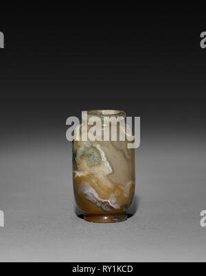 Schnupftabak Flasche, 1644-1912. China, Qing Dynastie (1644-1911). Glas; gesamt: 7 cm (2 3/4 in Stockfoto