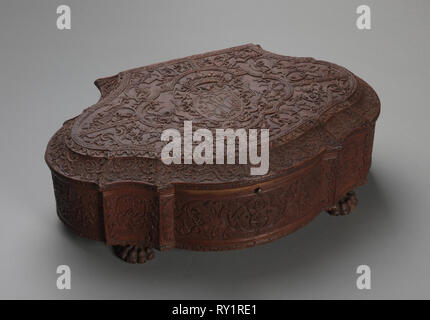 Box, frühen 1700er. Bagard (Französisch). Holz; gesamt: 37,5 x 23,8 x 11,2 cm (14 3/4 x 9 3/8 x 4 7/16 in Stockfoto