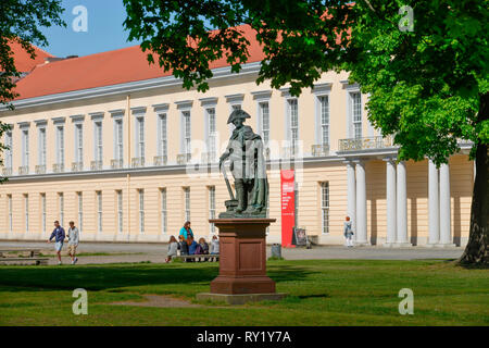 Standbild Friedrich der Grosse, Neuer Fluegel, Schloss Charlottenburg, Spandauer Damm, Charlottenburg, Berlin, Deutschland Stockfoto