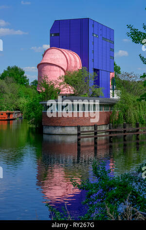 Rosa Roehre, Mueller-Breslau-Strasse, Tiergarten, Mitte, Berlin, Deutschand, Rosa Röhre, Müller-Breslau-Straße. Stockfoto