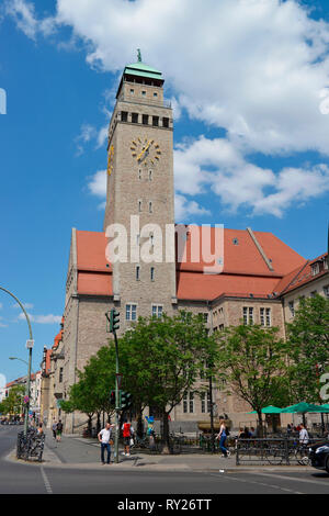 Rathaus Neukölln, Karl-Marx-Straße in Neukölln, Berlin, Deutschland, Neuk?lln Stockfoto