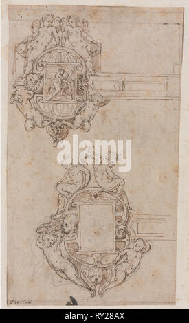 Design für dekorative Scharniere (recto) Grenzen (verso), Mitte 1500. Luzio Romano (Italienisch, aktive 1528-75). Pen und brauner Tinte über Schwarze Kreide; framing Linien in Bister (unten links, oben rechts); Blatt: 29,8 x 17,5 cm (11 3/4 x 6 7/8 in Stockfoto