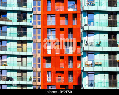 Modernes Apartment Gebäude in Enderby Wharf, Greenwich - South East London, England Stockfoto