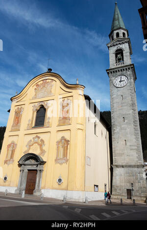 Kirche San Lorenzo in der Nähe von Pinzolo, Brenta Dolomiten, Norditalien, Europa Stockfoto