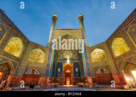 Shah Moschee bei Naqsh-e Jahan Platz in Isfahan, Iran, im Januar 2019 im hdr getroffen wurden Stockfoto