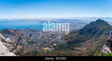 Die Aussicht vom Tafelberg, Kapstadt, Südafrika Stockfoto
