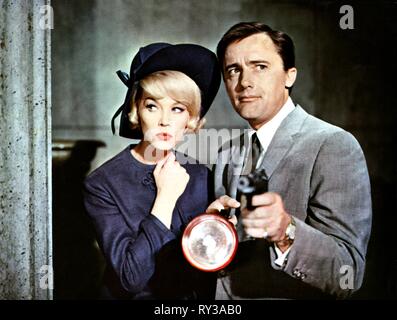 MALONE, Vaughn, ein Spion zu viele, 1966 Stockfoto