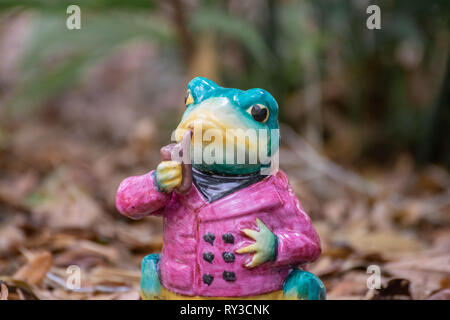 Miniaturen aus Zeder seen Gärten Stockfoto