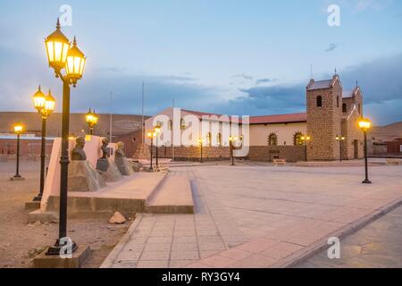 Argentinien, Provinz Salta, Puna Wüste, San Antonio de los Cobres Kirche Stockfoto