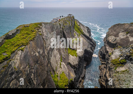 Mizen Head Klippen und Leuchtturm Museum Stockfoto