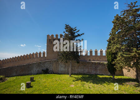 Befestigten Mauern an Santuari de Sant Salvador in Arta, Mallorca (Mallorca), Balearen, Spanien Stockfoto